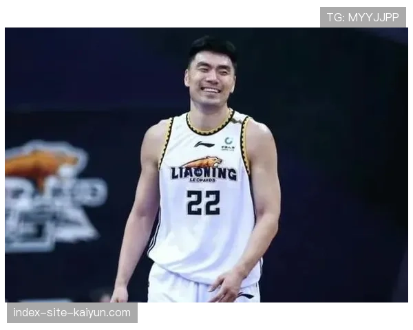 李晓旭末节得分抢断篮板策应 辽宁老将全面输出巩固领先